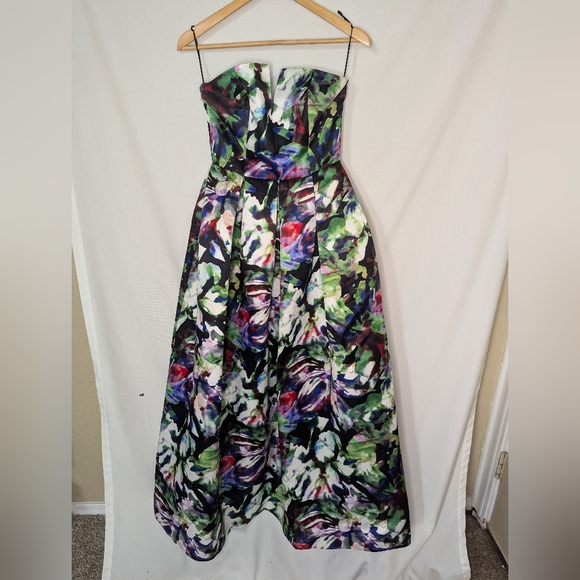 PARKER 'Tamara' Floral Sateen Strapless Notch Bodice Ball Gown Size 2 - Picture 1 of 11